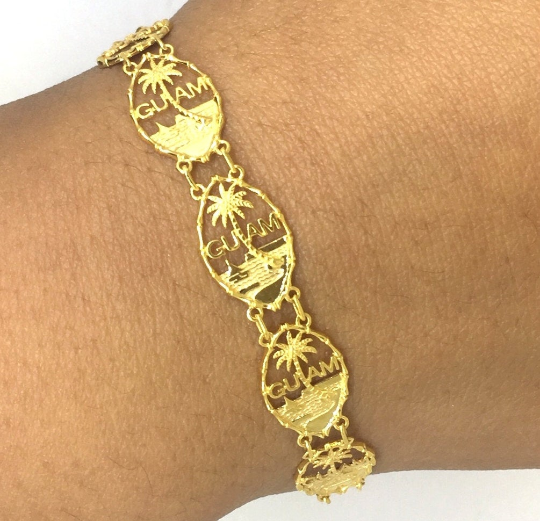 14K Yellow Gold Guam Seal Linked Bracelet | Adjustable | 7"-8"